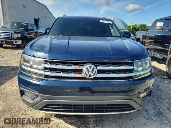 2018 Volkswagen Atlas SE with VIN 1V2DR2CA8JC509601, listed as a Copart auction lot 63747935 with 176,406 mi miles and Salvage title. Bid and sale history available at DreamBid. Image 5.
