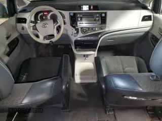 2011 Toyota Sienna SE with VIN 5TDXK3DC4BS119068, listed as a Copart auction lot 45960275 with 73,252 mi miles and Salvage Title. Bid and sale history available at carsss.com. Image 8.