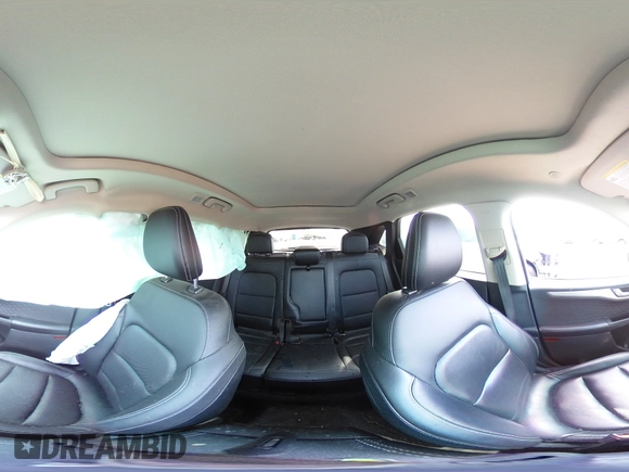 2020 Ford Escape SEL z VIN 1FMCU9H64LUC51319, wystawiony jako Copart lot #61407085 z przebiegiem 81 554 mil mil oraz Nie do naprawy • Non repairable. Historia ofert i sprzedaży dostępna na DreamBid. Obrazek 14.