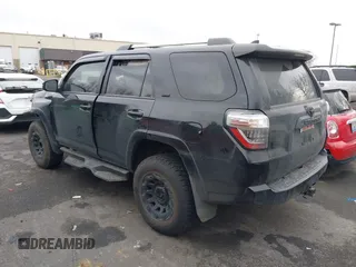 2021 Toyota 4Runner SR5 with VIN JTEMU5JR6M5855676, listed as a IAAI auction lot 41313015 with 101,078 mi miles and . Bid and sale history available at DreamBid. Image 3.
