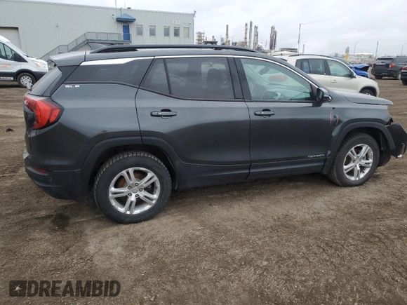 2018 GMC Terrain SLE z VIN 3GKALTEV5JL303379, wystawiony jako Copart lot #56303395 z przebiegiem Nie podano mil oraz Szkody całkowita. Historia ofert i sprzedaży dostępna na DreamBid. Obrazek 3.