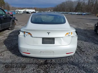 2023 Tesla Model 3 z VIN 5YJ3E1EAXPF543227, wystawiony jako IAAI lot #41150158 z przebiegiem 19 782 mil mil oraz . Historia ofert i sprzedaży dostępna na DreamBid. Obrazek 16.