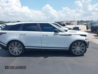 2019 Land Rover Range Rover Velar R-Dynamic SE с VIN SALYL2EV9KA202481, выставлен на аукционе IAAI как лот 42347268 с пробегом 50 862 миль миль и . История ставок и продаж доступна на DreamBid. Изображение 14.