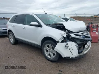 2014 Ford Edge SEL with VIN 2FMDK3JC9EBB29569, listed as a IAAI auction lot 41904845 with 105,975 mi miles. Bid and sale history available at carsss.com. Image 1.