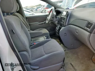 2006 Toyota Sienna CE с VIN 5TDZA23C66S513989, выставлен на аукционе Copart как лот 55270195 с пробегом 181 365 миль миль и Списание • Salvage title. История ставок и продаж доступна на DreamBid. Изображение 7.