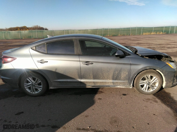 2019 Hyundai Elantra Preferred with VIN KMHD84LF1KU781751, listed as a IAAI auction lot 40728620 with 132,978 mi miles. Bid and sale history available at carsss.com. Image 13.