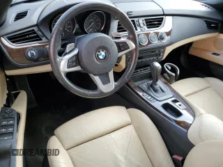 2011 BMW Z4 sDrive30i with VIN WBALM5C54BE378752, listed as a Copart auction lot 58517654 with 86,596 mi miles and Clean Title. Bid and sale history available at carsss.com. Image 8.