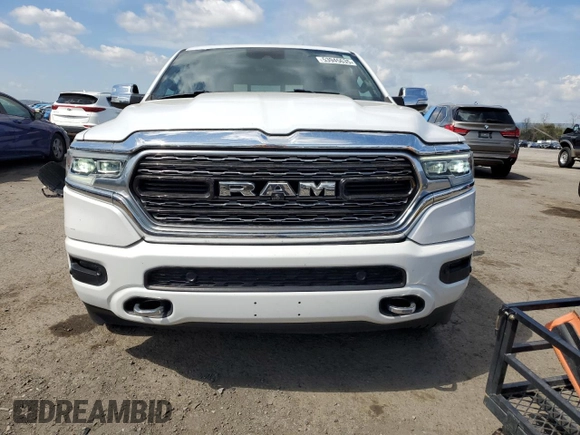 2019 Ram 1500 Limited z VIN 1C6SRFHT6KN694917, wystawiony jako Copart lot #53945635 z przebiegiem 94 954 mil mil oraz Szkoda całkowita • Salvage title. Historia ofert i sprzedaży dostępna na DreamBid. Obrazek 5.
