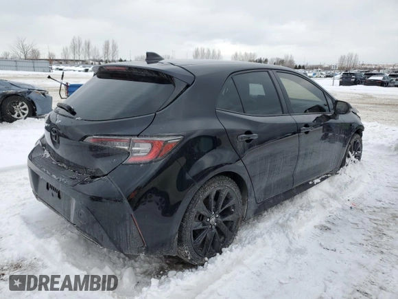 2022 Toyota Corolla Hatchback with VIN JTNK4MBE7N3186182, listed as a Copart auction lot 44306005 with 34,883 mi miles and Clean Title. Bid and sale history available at carsss.com. Image 3.