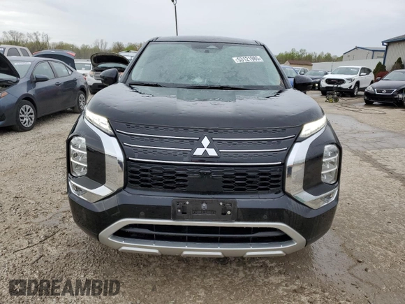2022 Mitsubishi Outlander SE with VIN JA4J3UA83NZ087624, listed as a Copart auction lot 53121985 with 17,132 mi miles and Salvage title. Bid and sale history available at DreamBid. Image 5.