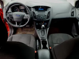 2015 Ford Focus SE with VIN 1FADP3F27FL356109, listed as a Copart auction lot 56828435 with 52,507 mi miles and Clean title. Bid and sale history available at DreamBid. Image 8.