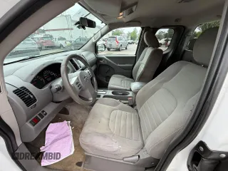 2017 Nissan Frontier S with VIN 1N6BD0CT9HN75772, listed as a Copart auction lot 60472795 with 144,888 mi miles and Clean title. Bid and sale history available at DreamBid. Image 5.