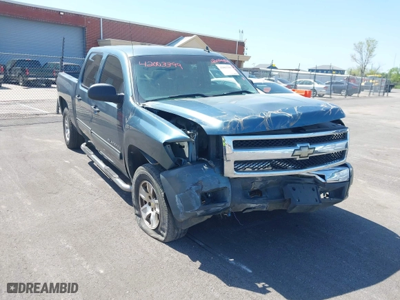 2010 Chevrolet Silverado 1500 LT with VIN 3GCRCSE00AG129825, listed as a IAAI auction lot 42003399 with 305,636 mi miles. Bid and sale history available at carsss.com. Image 6.