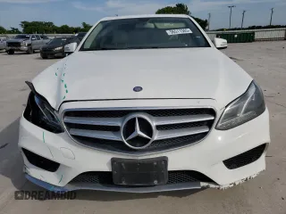 2015 Mercedes-Benz E 350 Sport z VIN WDDHF5KB9FB136868, wystawiony jako Copart lot #56511365 z przebiegiem 144 830 mil mil oraz Szkoda całkowita • Salvage title. Historia ofert i sprzedaży dostępna na DreamBid. Obrazek 5.