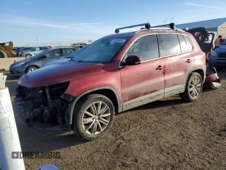 2011 Volkswagen Tiguan SEL with VIN WVGBV7AX4BW001386, listed as a Copart auction lot 44495945 with 149,806 mi miles and Salvage Title. Bid and sale history available at DreamBid. Image 1.