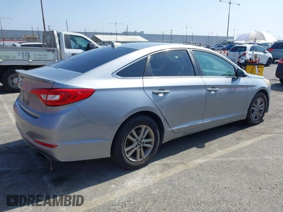 2015 Hyundai Sonata Eco z VIN 5NPE24AAXFH159358, wystawiony jako IAAI lot #42552938 z przebiegiem 152 207 mil mil oraz . Historia ofert i sprzedaży dostępna na DreamBid. Obrazek 4.