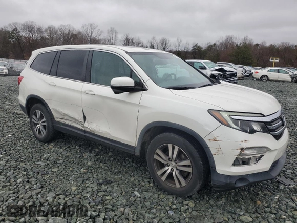2016 Honda Pilot EX-L with VIN 5FNYF6H59GB054462, listed as a Copart auction lot 44717105 with 95,716 mi miles and Salvage Title. Bid and sale history available at carsss.com. Image 4.