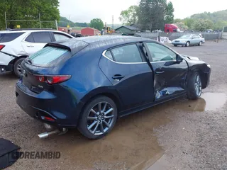 2020 Mazda 3 z VIN JM1BPALM1L1158967, wystawiony jako IAAI lot #42196832 z przebiegiem 43 519 mil mil oraz . Historia ofert i sprzedaży dostępna na DreamBid. Obrazek 4.