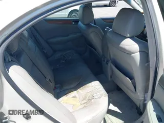 2005 Lexus ES 350 with VIN JTHBA30G555056111, listed as a IAAI auction lot 42662602 with 396,579 mi miles and . Bid and sale history available at DreamBid. Image 8.