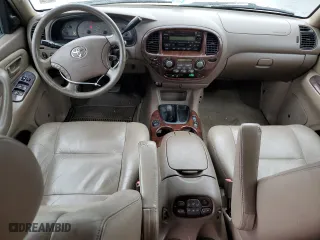 2004 Toyota Sequoia Limited with VIN 5TDBT48A84S205184, listed as a Copart auction lot 73242274 with 242,984 mi miles and Clean Title. Bid and sale history available at carsss.com. Image 8.