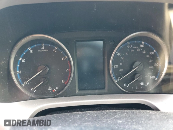 2018 Toyota RAV4 XLE with VIN JTMRFREV7JJ225848, listed as a Copart auction lot 47878355 with Not Provided miles and Salvage Title. Bid and sale history available at DreamBid. Image 9.