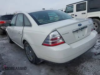 2009 Ford Taurus Limited with VIN 1FAHP25W49G102337, listed as a IAAI auction lot 41580686 with 88,190 mi miles. Bid and sale history available at carsss.com. Image 3.