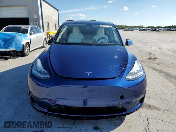 2020 Tesla Model Y Long Range with VIN 5YJYGDEE8LF034719, listed as a Copart auction lot 50888365 with 55,307 mi miles and Salvage Title. Bid and sale history available at DreamBid. Image 5.