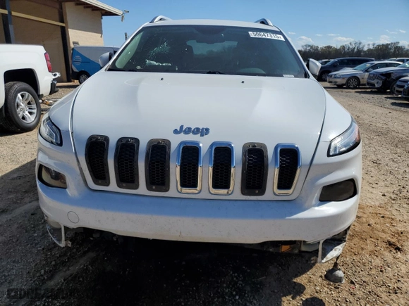 2014 Jeep Cherokee Latitude with VIN 1C4PJLCS4EW144018, listed as a Copart auction lot 50647315 with 195,943 mi miles and Salvage Title. Bid and sale history available at carsss.com. Image 5.