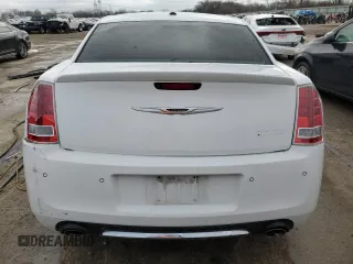 2012 Chrysler 300 SRT8 with VIN 2C3CCAFJ0CH801820, listed as a Copart auction lot 86644424 with 40,285 mi miles and Salvage Title. Bid and sale history available at carsss.com. Image 6.