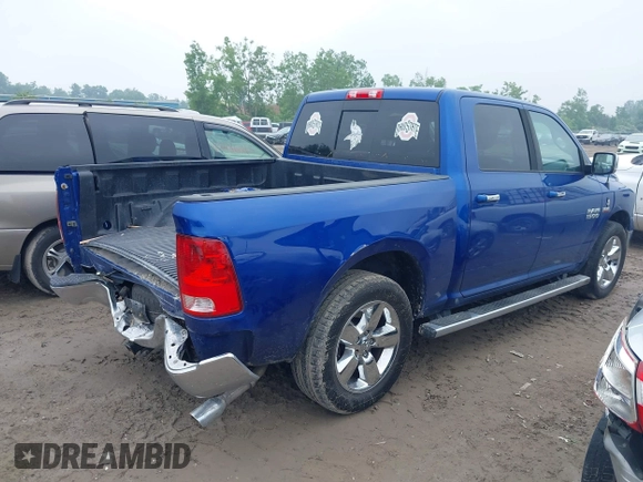 2015 Ram 1500 Big Horn z VIN 1C6RR7LT5FS758805, wystawiony jako IAAI lot #42445577 z przebiegiem 221 208 mil mil oraz . Historia ofert i sprzedaży dostępna na DreamBid. Obrazek 14.