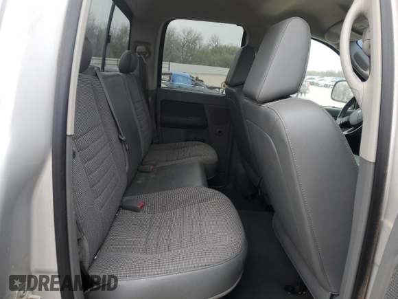 2008 Dodge 1500 SLT z VIN 1D7HA18N38S568092, wystawiony jako Copart lot #51118865 z przebiegiem 156 240 mil mil oraz Szkoda całkowita • Salvage title. Historia ofert i sprzedaży dostępna na DreamBid. Obrazek 10.