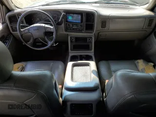 2005 GMC Sierra 1500HD SLT z VIN 1GTGK13U75F825082, wystawiony jako Copart lot #48814305 z przebiegiem 156 787 mil mil oraz Szkoda całkowita • Salvage title. Historia ofert i sprzedaży dostępna na DreamBid. Obrazek 8.