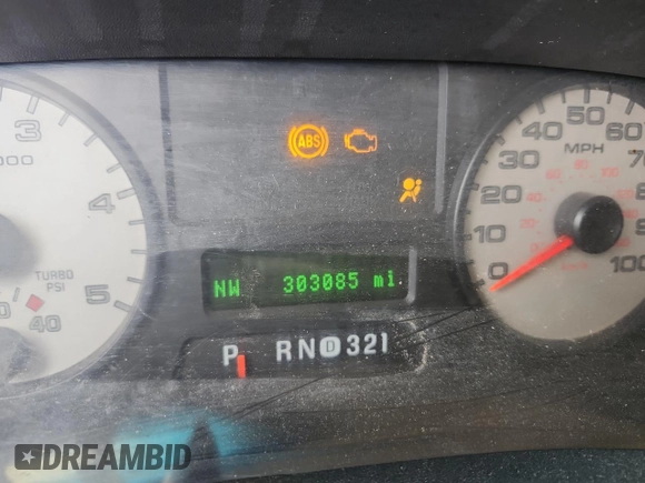 2006 Ford F-350 XL with VIN 1FTWX31P26EC18343, listed as a Copart auction lot 55652265 with 303,085 mi miles and Clean Title. Bid and sale history available at DreamBid. Image 8.