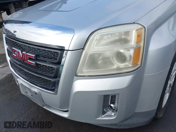 2011 GMC Terrain SLT-1 with VIN 2CTALUECXB6210979, listed as a IAAI auction lot 42097374 with 195,339 mi miles and . Bid and sale history available at carsss.com. Image 6.