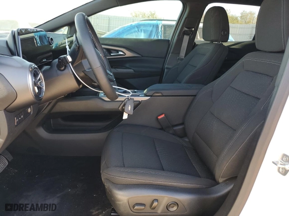 2025 Chevrolet Equinox EV LT with VIN 3GN7DLRP6SS117802, listed as a Copart auction lot 84072134 with 0 mi miles and Salvage Title. Bid and sale history available at carsss.com. Image 7.