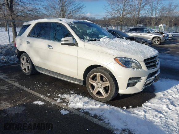 2015 Mercedes-Benz M 400 with VIN 4JGDA5GB7FA483181, listed as a IAAI auction lot 41353004 with 105,507 mi miles and . Bid and sale history available at DreamBid. Image 1.