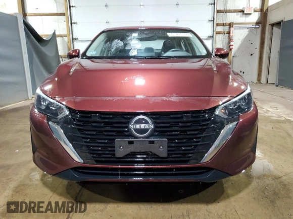 2025 Nissan Sentra SV with VIN 3N1AB8CV9SY302015, listed as a Copart auction lot 56039085 with 6,493 mi miles and Clean Title. Bid and sale history available at DreamBid. Image 5.