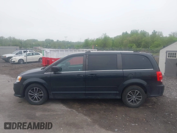 2017 Dodge Grand Caravan SXT with VIN 2C4RDGCG5HR790913, listed as a IAAI auction lot 42176310 with 149,987 mi miles and . Bid and sale history available at DreamBid. Image 14.