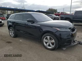 2018 Land Rover Range Rover Velar S z VIN SALYB2RN8JA769552, wystawiony jako Copart lot #48951545 z przebiegiem 68 740 mil mil oraz Szkoda całkowita • Salvage title. Historia ofert i sprzedaży dostępna na DreamBid. Obrazek 4.
