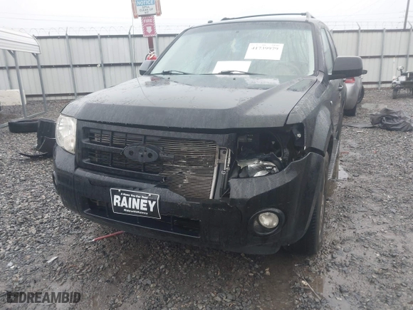2008 Ford Escape Limited with VIN 1FMCU04118KD57249, listed as a IAAI auction lot 41739979 with 177,598 mi miles. Bid and sale history available at carsss.com. Image 6.