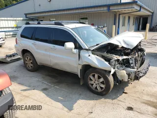 2010 Mitsubishi Endeavor LS with VIN 4A4JN2AS3AE003974, listed as a Copart auction lot 70262774 with 145,204 mi miles and Salvage Title. Bid and sale history available at carsss.com. Image 4.