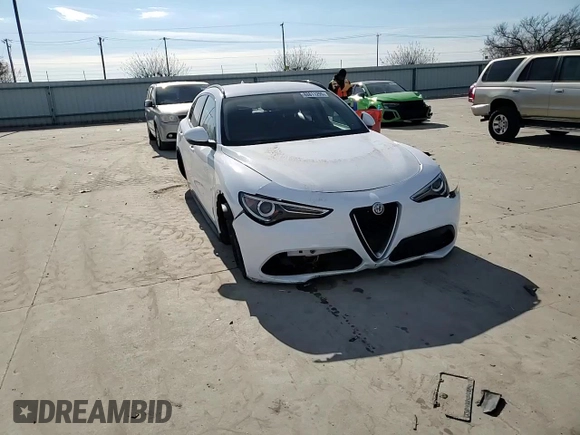 2019 Alfa Romeo Stelvio z VIN ZASPAJAN1K7C36301, wystawiony jako Copart lot #88811295 z przebiegiem Nie podano mil oraz Szkoda całkowita • Salvage title. Historia ofert i sprzedaży dostępna na DreamBid. Obrazek 10.