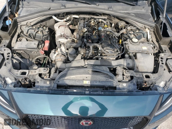 2018 Jaguar F-Pace with VIN SADCL2FN9JA260545, listed as a Copart auction lot 65555605 with 94,299 mi miles and Clean title. Bid and sale history available at DreamBid. Image 12.