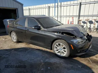 2018 BMW 3 Series 320i with VIN WBA8E1G55JNU91579, listed as a Copart auction lot 83793104 with 66,218 mi miles and Salvage Title. Bid and sale history available at carsss.com. Image 4.
