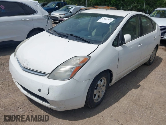 2008 Toyota Prius with VIN JTDKB20U983361755, listed as a IAAI auction lot 42187981 with 220,113 mi miles. Bid and sale history available at carsss.com. Image 2.