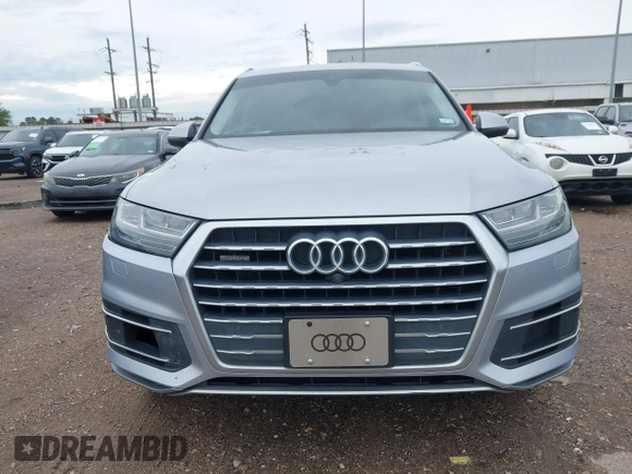 2019 Audi Q7 Premium Plus with VIN WA1LHAF74KD041639, listed as a IAAI auction lot 42369751 with 69,103 mi miles and . Bid and sale history available at DreamBid. Image 12.