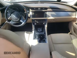 2016 Jaguar XF 35t Premium with VIN SAJBD4BV9GCY24246, listed as a Copart auction lot 64367854 with 57,253 mi miles and Clean Title. Bid and sale history available at carsss.com. Image 8.