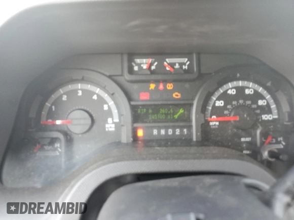2014 Ford Econoline Cargo z VIN 1FMNE3BL0EDA20504, wystawiony jako Copart lot #61507945 z przebiegiem 245 100 mil mil oraz Nie do naprawy • Non repairable. Historia ofert i sprzedaży dostępna na DreamBid. Obrazek 9.