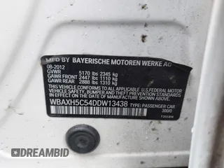 2013 BMW 5 Series 528i xDrive with VIN WBAXH5C54DDW13438, listed as a IAAI auction lot 41851954 with 122,653 mi miles. Bid and sale history available at carsss.com. Image 9.