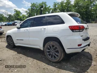 2018 Jeep Grand Cherokee High Altitude with VIN 1C4RJFCG5JC179040, listed as a Copart auction lot 61540625 with 135,310 mi miles and Salvage title. Bid and sale history available at DreamBid. Image 2.